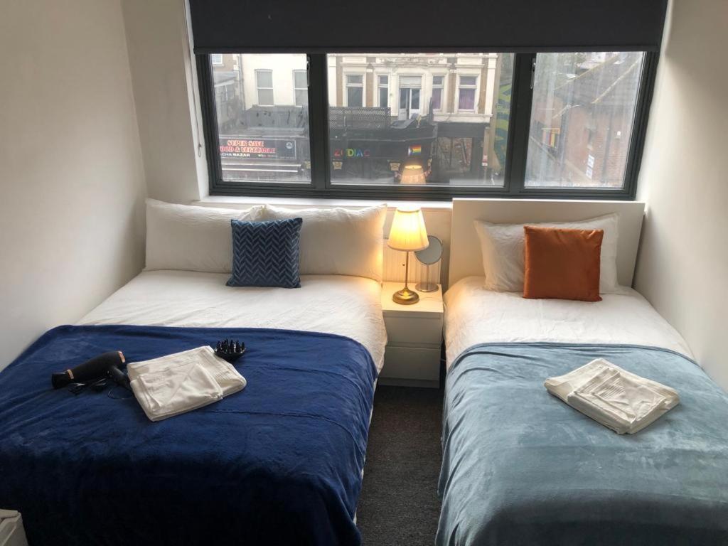 Cosmopolitan Comfort Private Bedrooms In Euston 106 런던 외부 사진