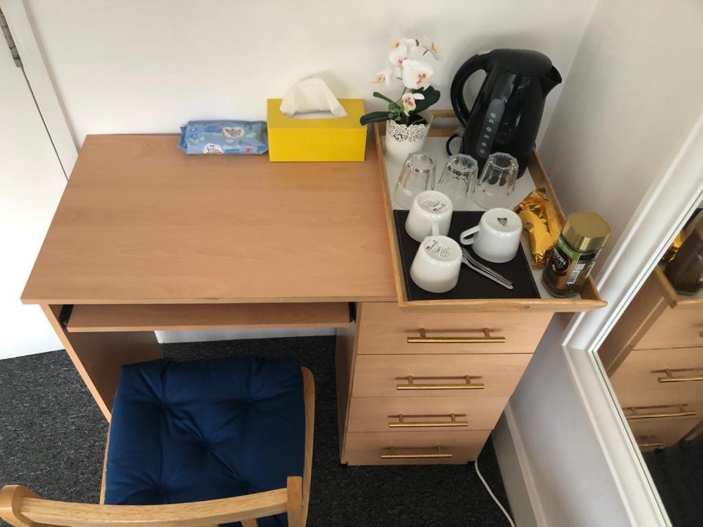 Cosmopolitan Comfort Private Bedrooms In Euston 106 런던 외부 사진